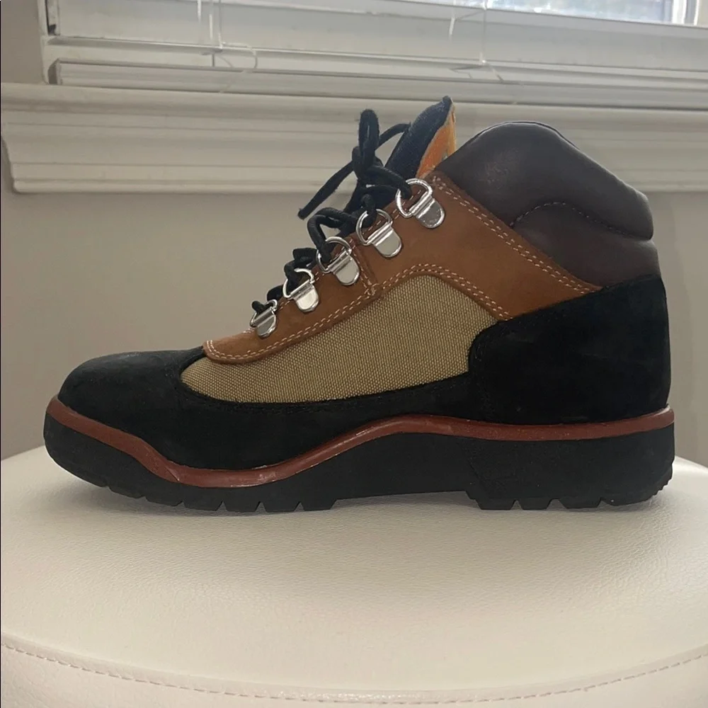 Timberland Black and Brown Outdoor Boots - Picture 6 of 6